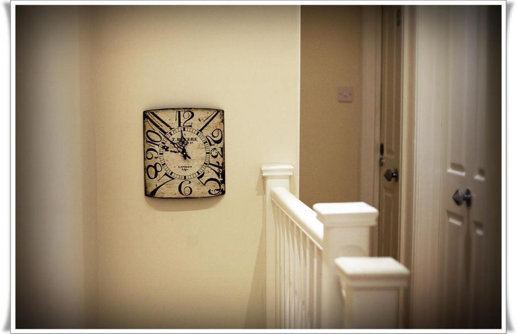 London Malvern Road Rooms To Let Room photo