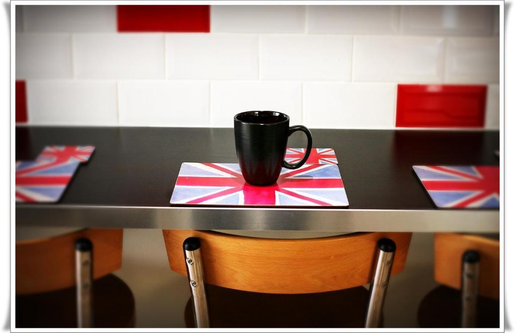 London Malvern Road Rooms To Let Room photo
